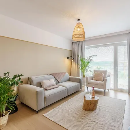 Lighthouse - Polanki Aqua - Rose Sky Apartment *