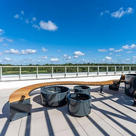 Lighthouse - Polanki Aqua - Rose Sky Apartment *